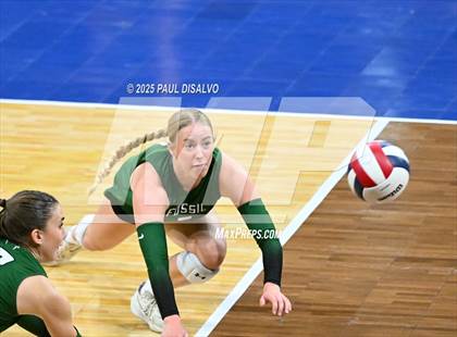 Thumbnail 2 in Fossil Ridge vs. Valor Christian (CHSAA 5A Semi-Final) photogallery.