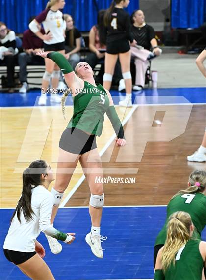 Thumbnail 2 in Fossil Ridge vs. Valor Christian (CHSAA 5A Semi-Final) photogallery.