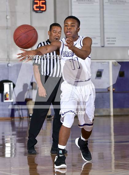 Thumbnail 2 in Bradshaw Christian vs. Sacramento (St. Hope Elite Classic) photogallery.