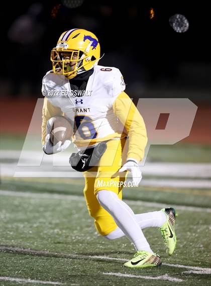 Thumbnail 3 in Grant @ El Cerrito (CIF Division III-AA NorCal Championship) photogallery.