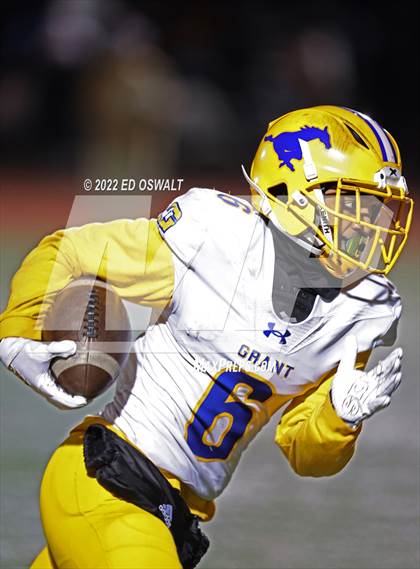 Thumbnail 1 in Grant @ El Cerrito (CIF Division III-AA NorCal Championship) photogallery.
