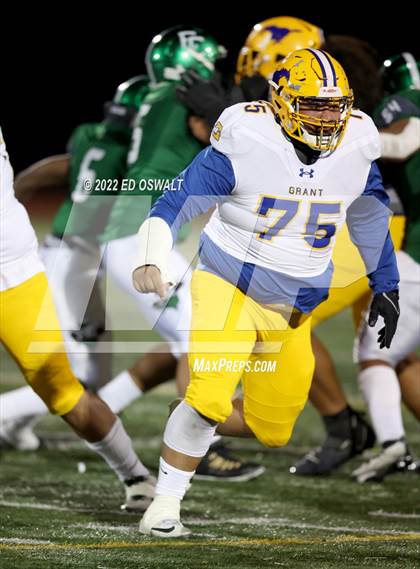 Thumbnail 3 in Grant @ El Cerrito (CIF Division III-AA NorCal Championship) photogallery.