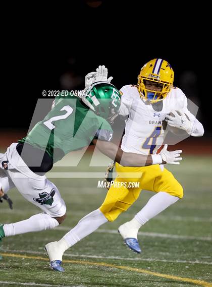 Thumbnail 1 in Grant @ El Cerrito (CIF Division III-AA NorCal Championship) photogallery.
