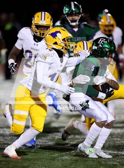 Thumbnail 2 in Grant @ El Cerrito (CIF Division III-AA NorCal Championship) photogallery.