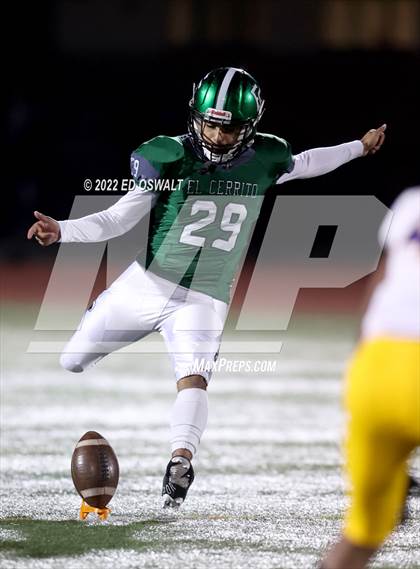 Thumbnail 3 in Grant @ El Cerrito (CIF Division III-AA NorCal Championship) photogallery.