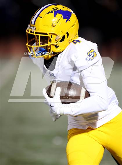 Thumbnail 1 in Grant @ El Cerrito (CIF Division III-AA NorCal Championship) photogallery.