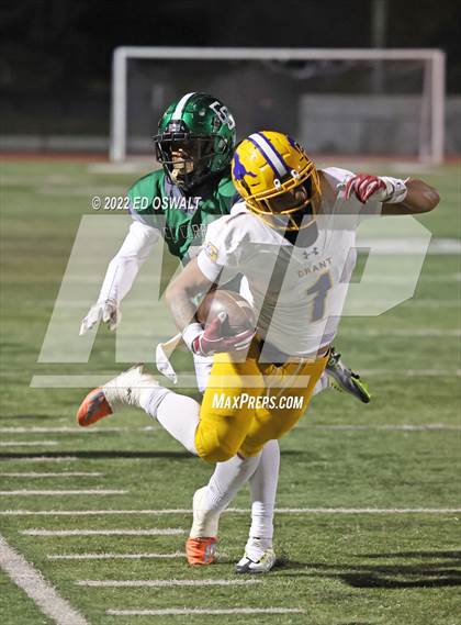 Thumbnail 3 in Grant @ El Cerrito (CIF Division III-AA NorCal Championship) photogallery.