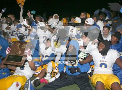 Thumbnail 1 in Grant @ El Cerrito (CIF Division III-AA NorCal Championship) photogallery.