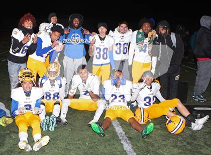 Thumbnail 2 in Grant @ El Cerrito (CIF Division III-AA NorCal Championship) photogallery.