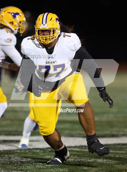 Thumbnail 1 in Grant @ El Cerrito (CIF Division III-AA NorCal Championship) photogallery.