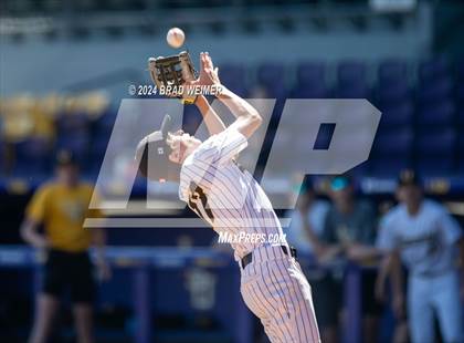 Thumbnail 2 in University Lab vs E.D. White (LSU) photogallery.