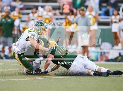 Thumbnail 3 in Canyon @ Moorpark photogallery.