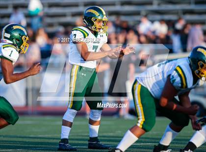 Thumbnail 3 in Canyon @ Moorpark photogallery.