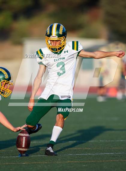 Thumbnail 2 in Canyon @ Moorpark photogallery.