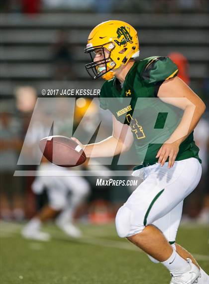 Thumbnail 3 in Canyon @ Moorpark photogallery.