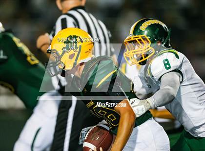 Thumbnail 3 in Canyon @ Moorpark photogallery.