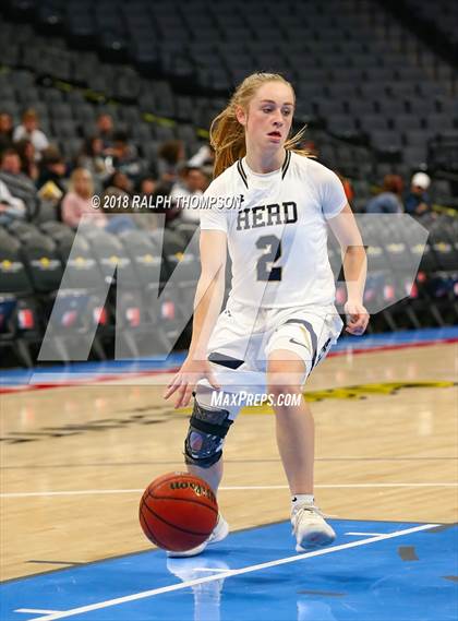 Thumbnail 3 in Rio Americano vs. Elk Grove (@ Golden 1) photogallery.