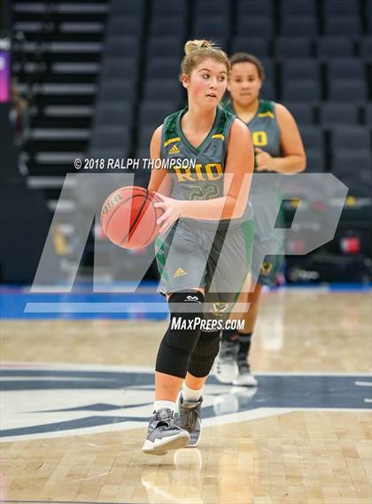 Thumbnail 2 in Rio Americano vs. Elk Grove (@ Golden 1) photogallery.