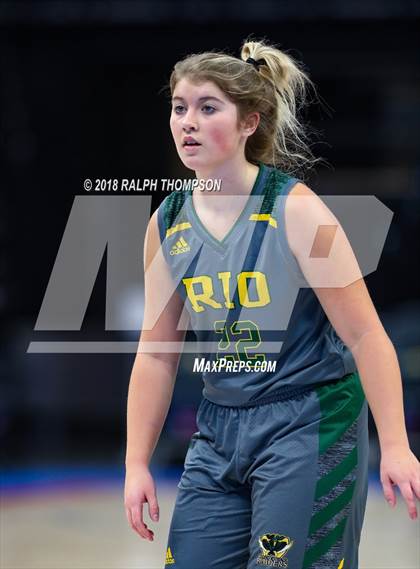 Thumbnail 3 in Rio Americano vs. Elk Grove (@ Golden 1) photogallery.