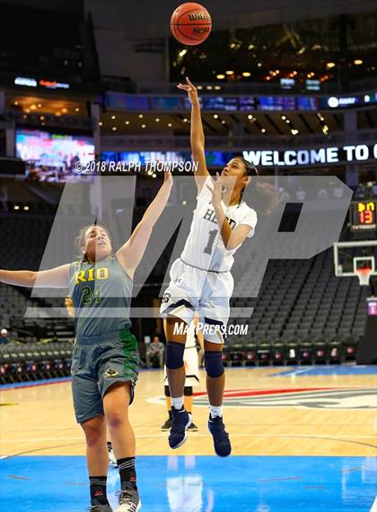 Thumbnail 2 in Rio Americano vs. Elk Grove (@ Golden 1) photogallery.