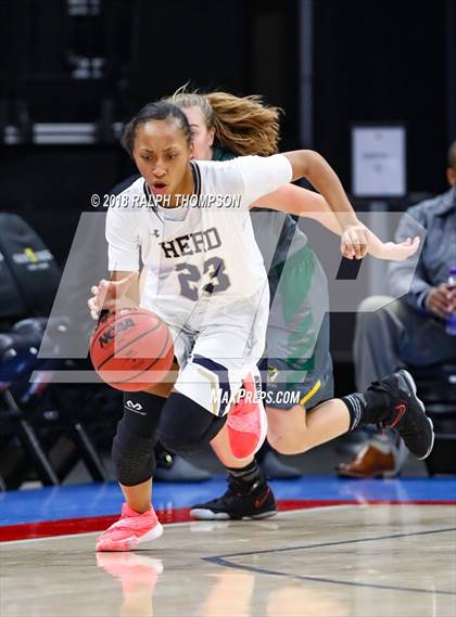 Thumbnail 2 in Rio Americano vs. Elk Grove (@ Golden 1) photogallery.