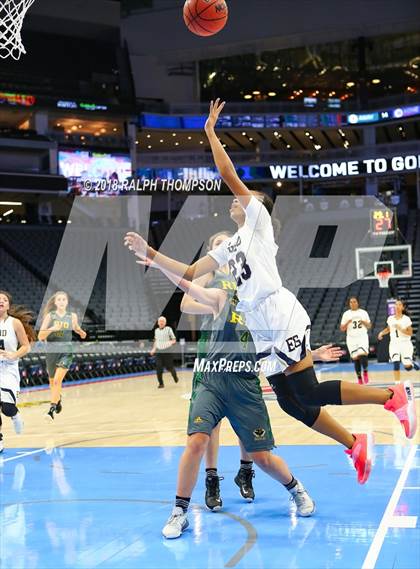 Thumbnail 2 in Rio Americano vs. Elk Grove (@ Golden 1) photogallery.