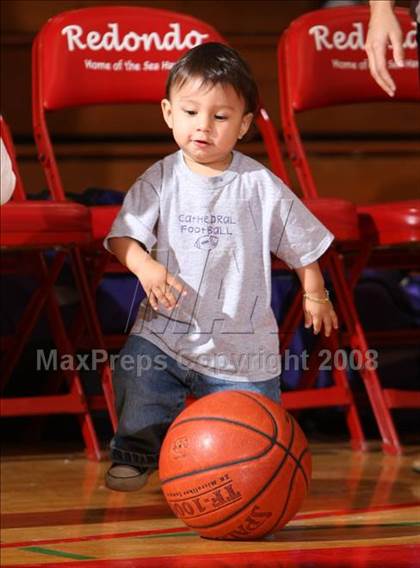 Thumbnail 1 in Fairfax vs. Cathedral (Pacific Shores Tournament) photogallery.