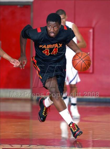 Thumbnail 1 in Fairfax vs. Cathedral (Pacific Shores Tournament) photogallery.
