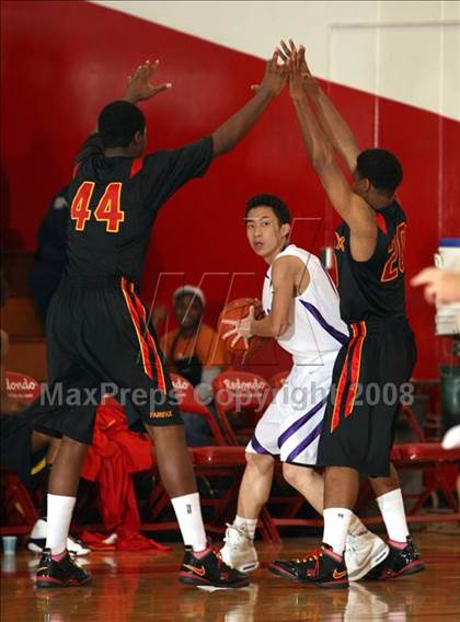 Thumbnail 2 in Fairfax vs. Cathedral (Pacific Shores Tournament) photogallery.