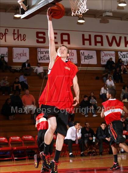 Thumbnail 3 in Fairfax vs. Cathedral (Pacific Shores Tournament) photogallery.
