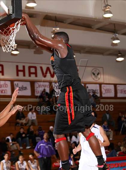 Thumbnail 2 in Fairfax vs. Cathedral (Pacific Shores Tournament) photogallery.