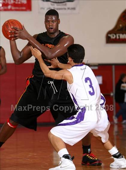 Thumbnail 3 in Fairfax vs. Cathedral (Pacific Shores Tournament) photogallery.