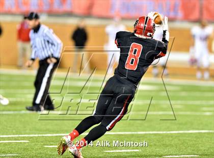 Thumbnail 3 in New Bern vs. Charlotte Catholic (NCHSAA Class 4A Final) photogallery.