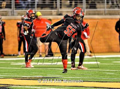Thumbnail 2 in New Bern vs. Charlotte Catholic (NCHSAA Class 4A Final) photogallery.