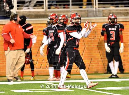 Thumbnail 1 in New Bern vs. Charlotte Catholic (NCHSAA Class 4A Final) photogallery.