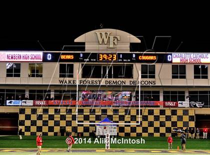 Thumbnail 3 in New Bern vs. Charlotte Catholic (NCHSAA Class 4A Final) photogallery.