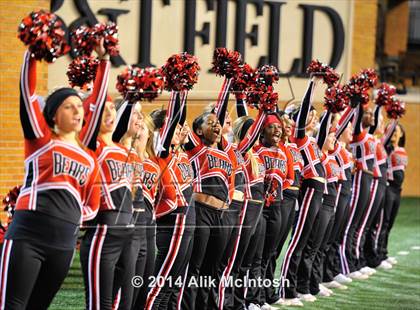 Thumbnail 2 in New Bern vs. Charlotte Catholic (NCHSAA Class 4A Final) photogallery.