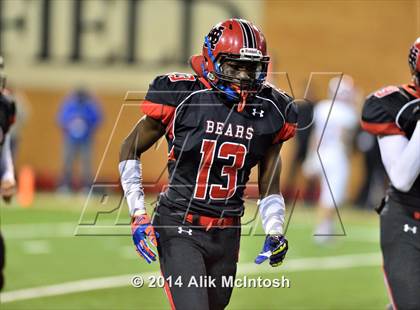 Thumbnail 1 in New Bern vs. Charlotte Catholic (NCHSAA Class 4A Final) photogallery.