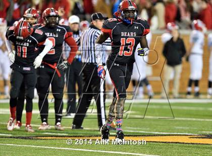 Thumbnail 3 in New Bern vs. Charlotte Catholic (NCHSAA Class 4A Final) photogallery.