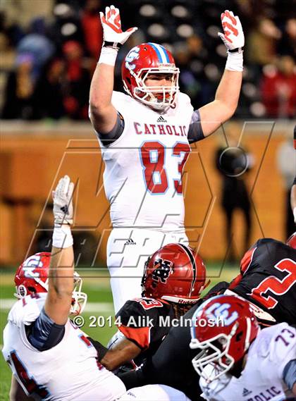 Thumbnail 2 in New Bern vs. Charlotte Catholic (NCHSAA Class 4A Final) photogallery.