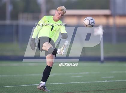 Thumbnail 2 in Paetow vs. George Ranch (UIL 6A Region 3 & 4 Bi-District) photogallery.