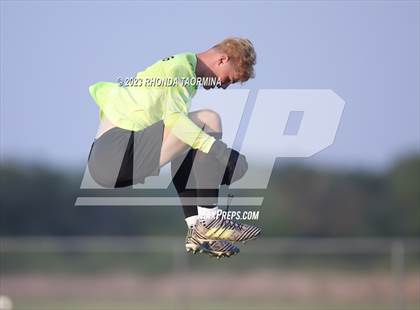 Thumbnail 2 in Paetow vs. George Ranch (UIL 6A Region 3 & 4 Bi-District) photogallery.