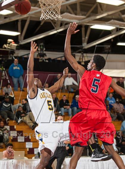 Thumbnail 2 in St. Rita @ Lake Clifton (Spalding Hoophall Classic) photogallery.