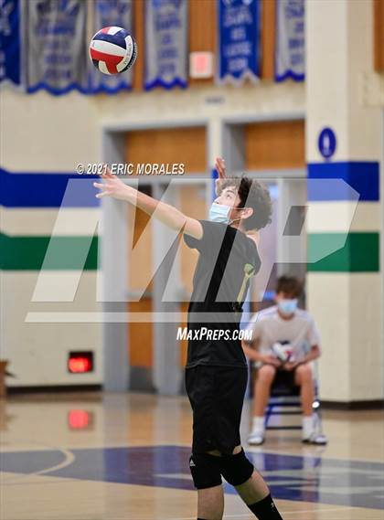 Thumbnail 1 in Olympian @ Eastlake photogallery.