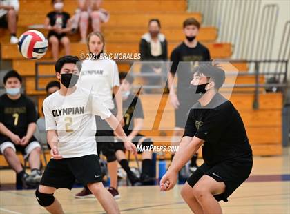 Thumbnail 1 in Olympian @ Eastlake photogallery.