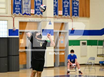 Thumbnail 1 in Olympian @ Eastlake photogallery.