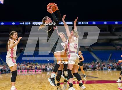 Thumbnail 3 in Martins Mill vs. Nocona (UIL 2A Basketball Final) photogallery.