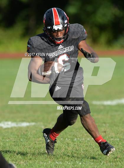 Thumbnail 3 in Xavier @ Wilbur Cross photogallery.