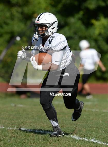 Thumbnail 3 in Xavier @ Wilbur Cross photogallery.