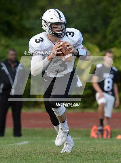 Thumbnail 3 in Xavier @ Wilbur Cross photogallery.